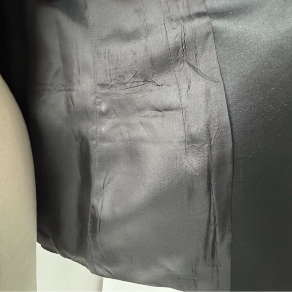 Micheal Kors classic 1 button Tuxedo Jacket size 12 🤵‍♀️ - Picture 14 of 14